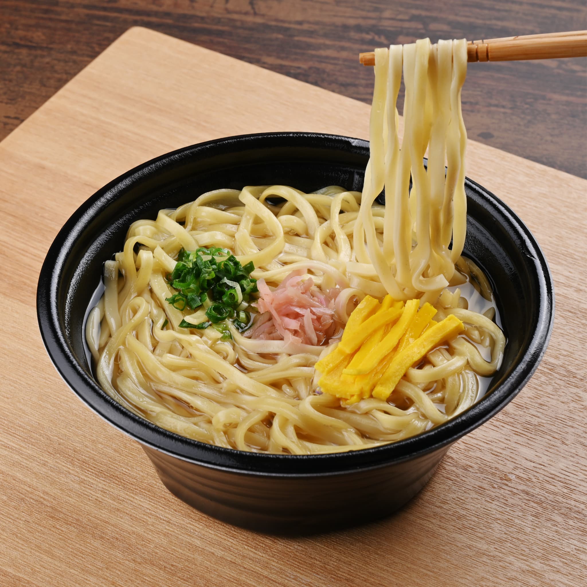 沖　【増量】ファミンチュそば (3)